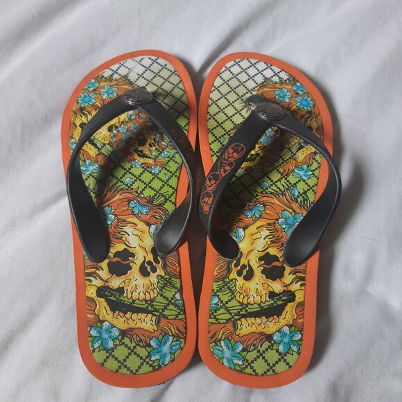 NWOT Ed Hardy flops - Picture 3 of 10